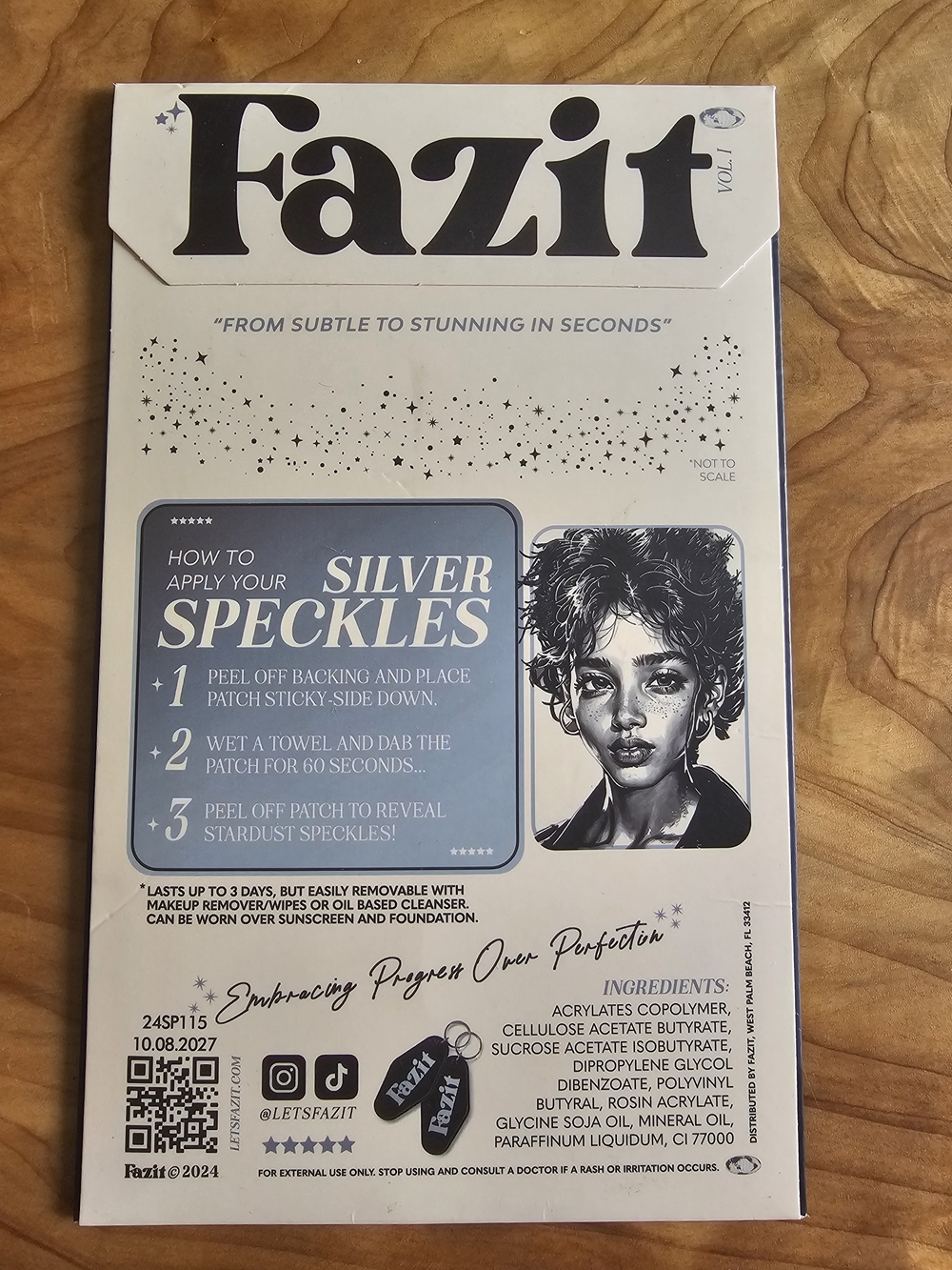 Makeup Patches — Instant Glitter Freckles - Picture 5 of 5